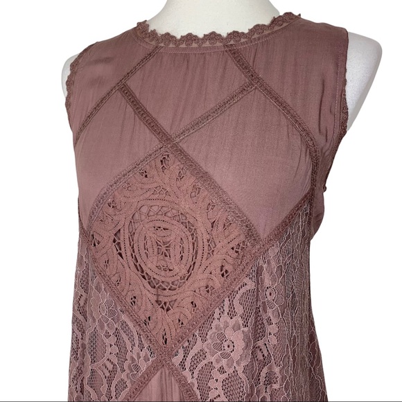 Altar’d State Brown Open Back Lace Overlay Shift Dress - Picture 2 of 8